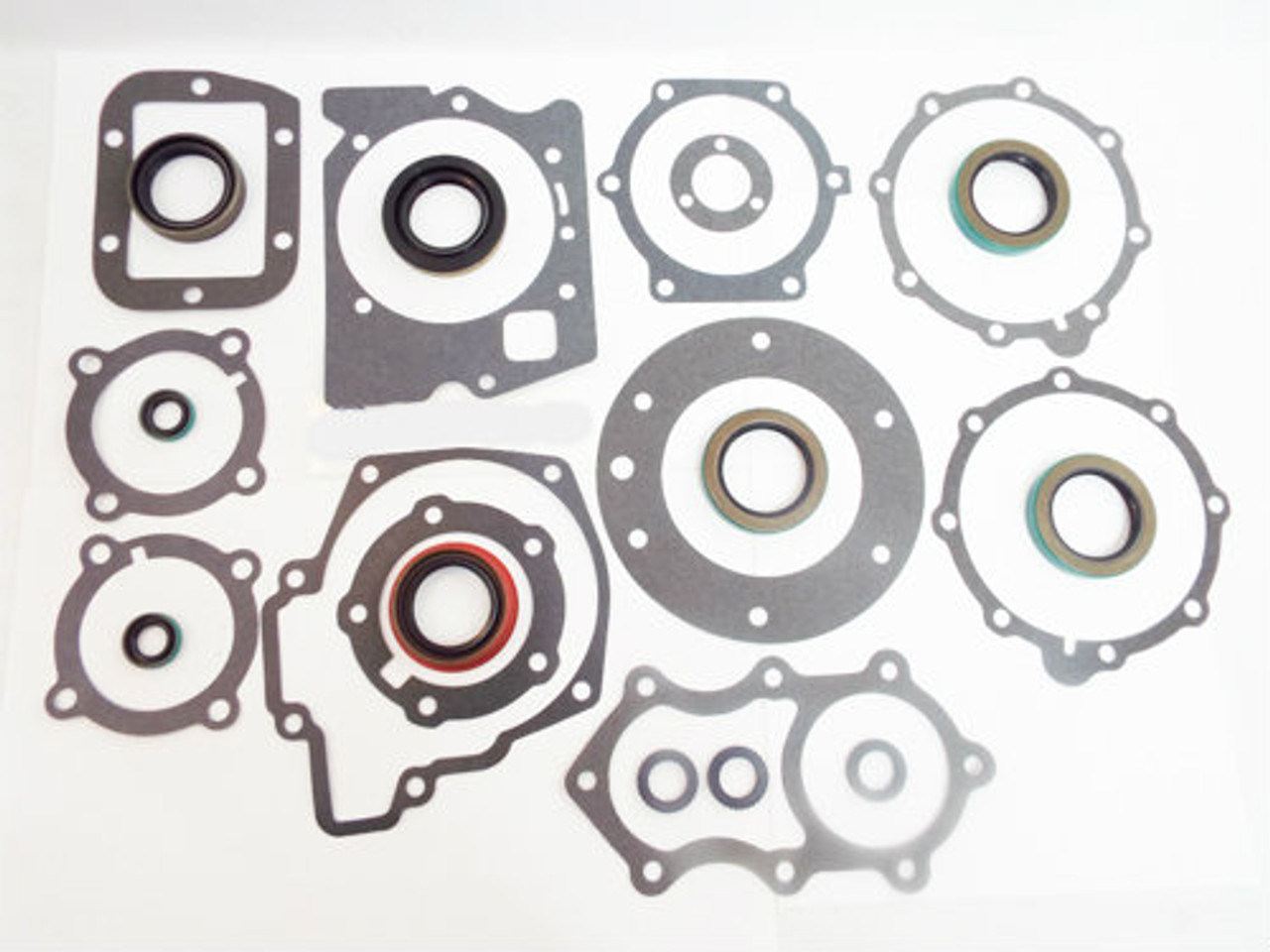 New Process NPG205 Transfer Case Seal & Gasket Overhaul Kit (1969 - 1994) Ford/ GM / Chrysler Combo