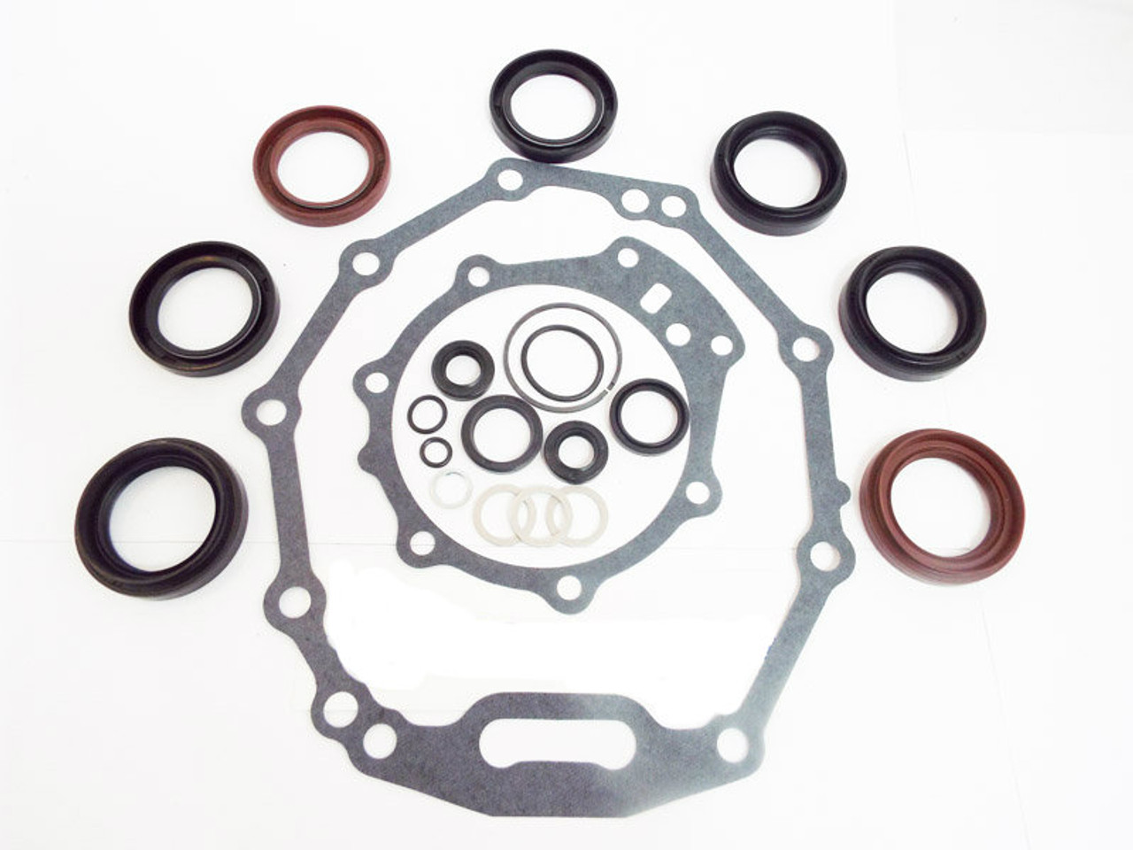 A340H Toyota 4 Runner (1992-2002) Tacoma (1995-2002) Tundra (1999-2002) Sequoia (2000-2002) T100 (1993-1998) Transfer Case Seal & Gasket Overhaul Kit