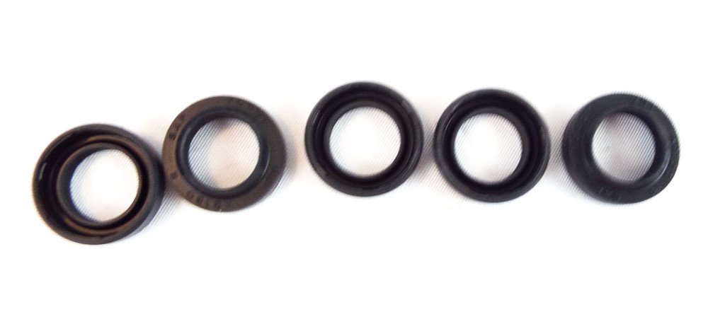 Superior STP-K0134 GM Dual Lip Manual Arm Seal (5-per pack) (K0134) - view 2