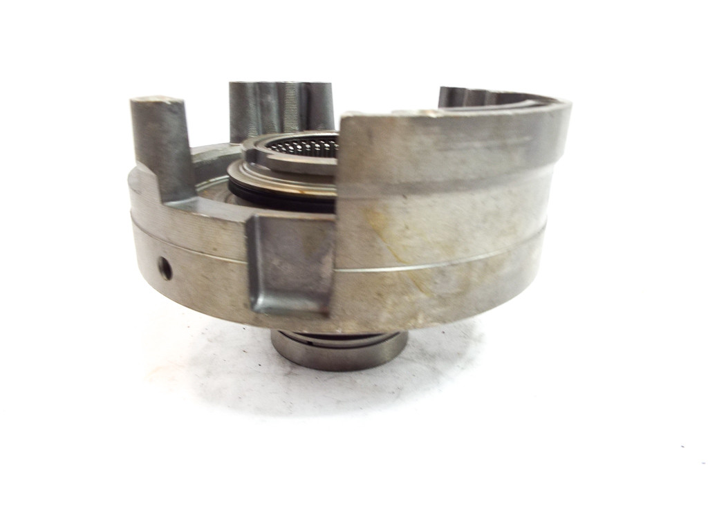 1712 TH440 T-4 Center Support - Early Style - view 2