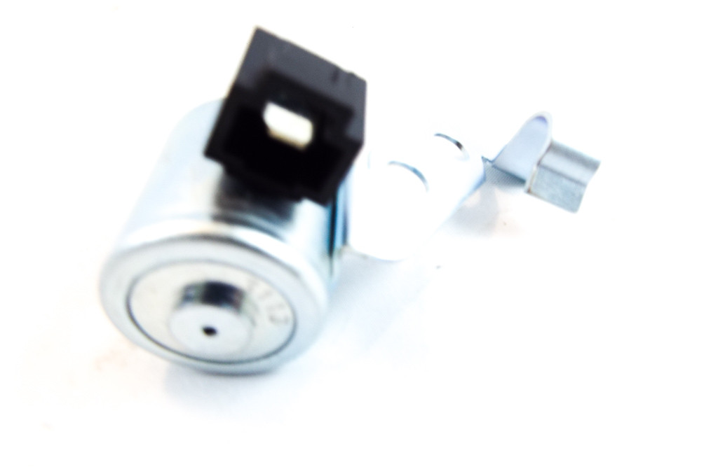 27425 U140 U240 U241 Lock-up Solenoid (1998-UP) Brown Connector - view 3