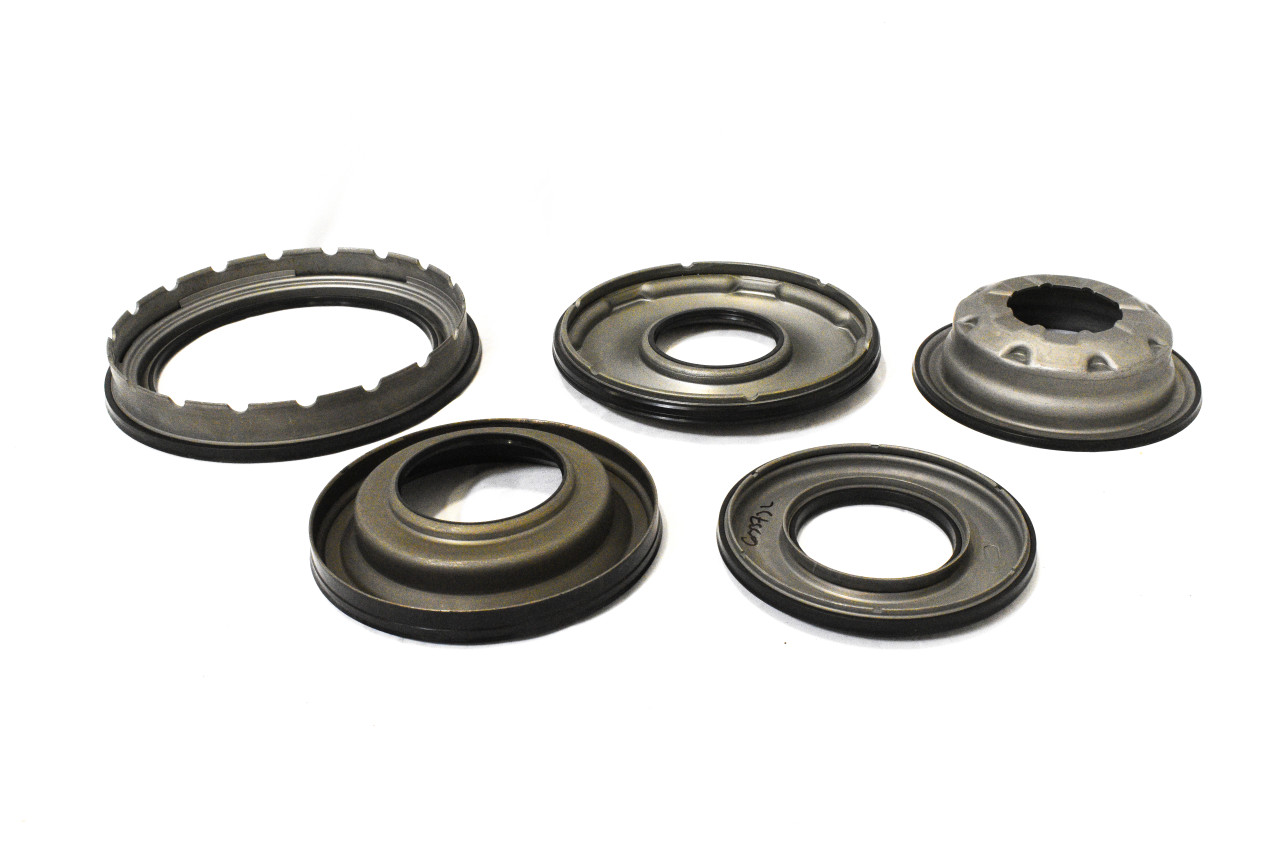 65RFE 5-45RFE Molded Rubber Piston Kit (2005-2014) - Global