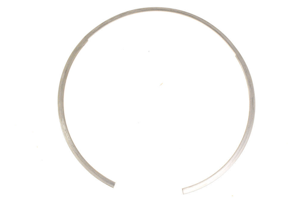 Motorcraft D105889AA 10R80 Ring Gear #3 Snap Ring