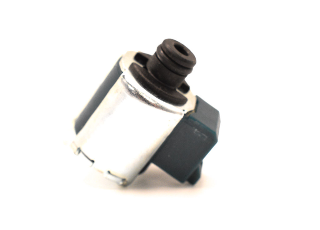 A7さん A750E A750F S2 Shift Solenoid w/ Black Connector | Rostra