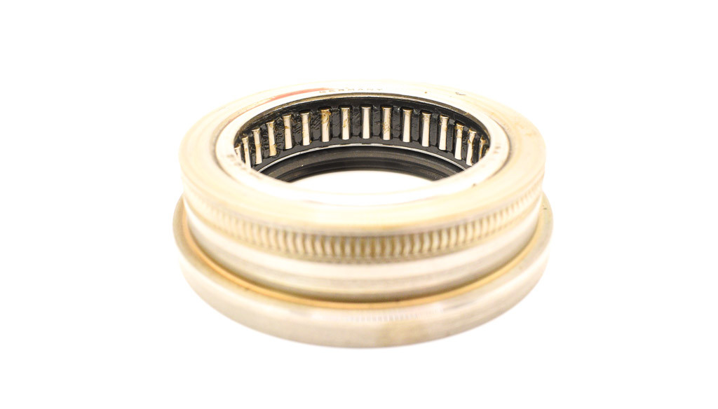 Fitzall 262125LB 62TE Driver Side Axle Stabilizer Bearing & Seal Combo (Prevents Wear that Causes Leaks)