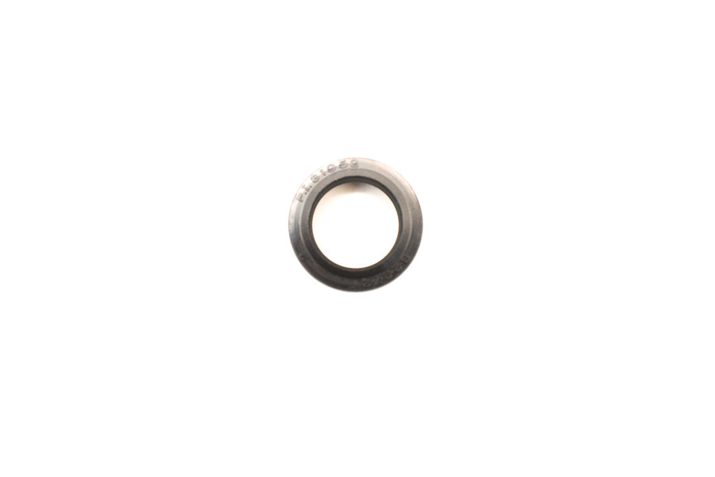Precision 31952 62TE Manual Shaft M/C Seal - view 4