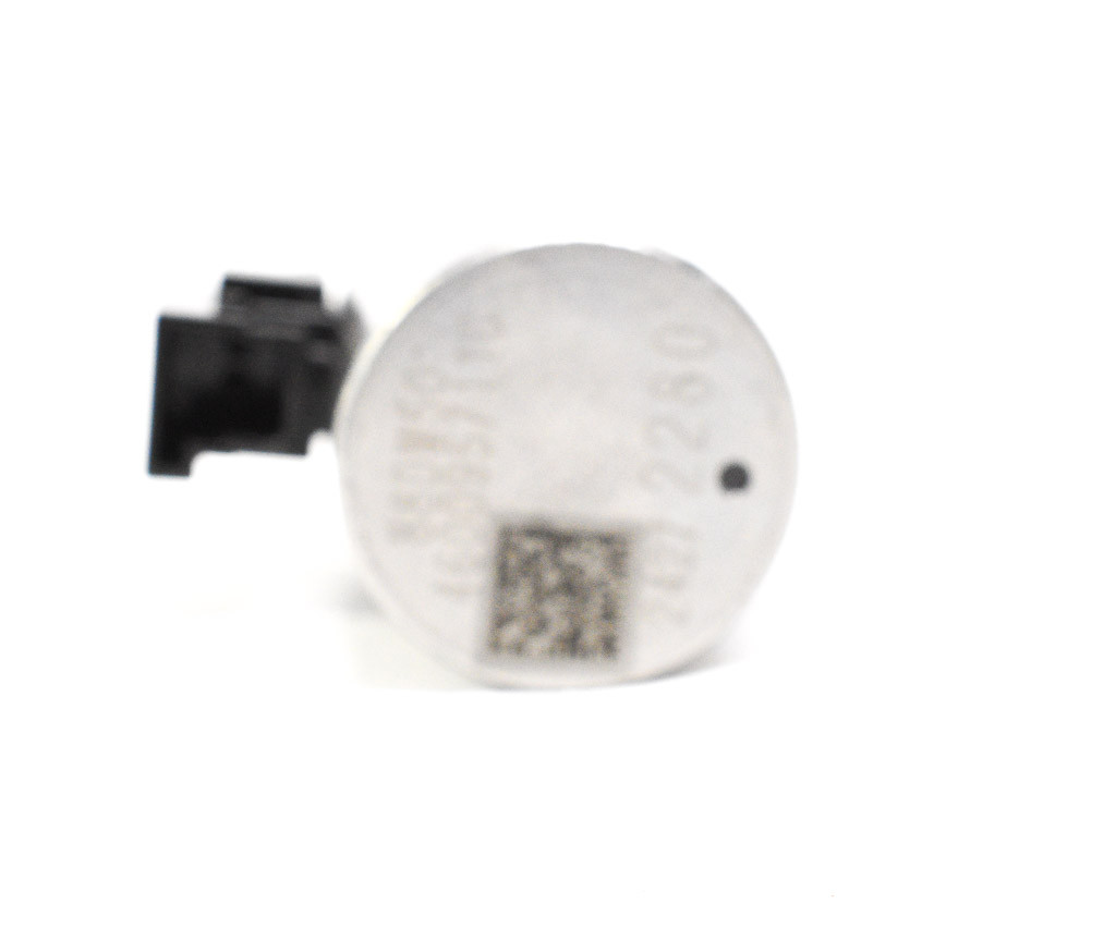 24272280 8L90 TCC Lock-Up Solenoid (Plug Keyway Top Left) - view 4