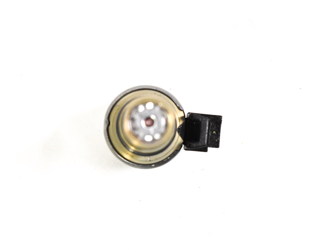 24272282 8L90 LPC Pressure Control Solenoid (Plug Keyway Top Right) - view 2