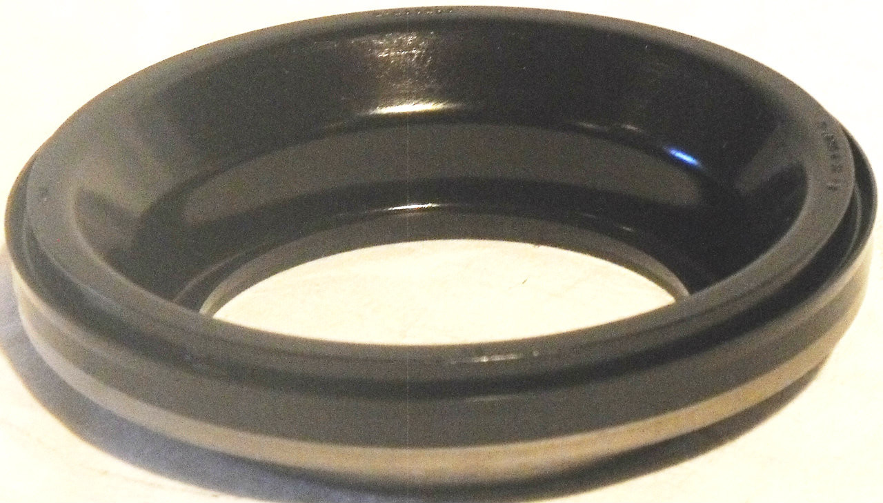 1054N 4L60E Molded Rubber 4th Clutch Piston (1997-UP) - view 3