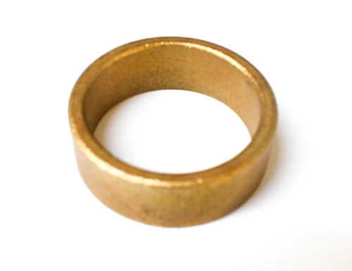 305068 BW1345 Input to Output Bushing