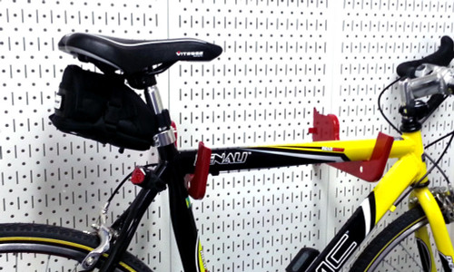 Heavy Duty Pegboard Hooks - Strong Slotted Peg Hook