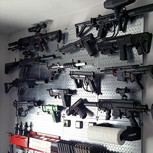 Paintball and Airsoft Gun Storage Organization