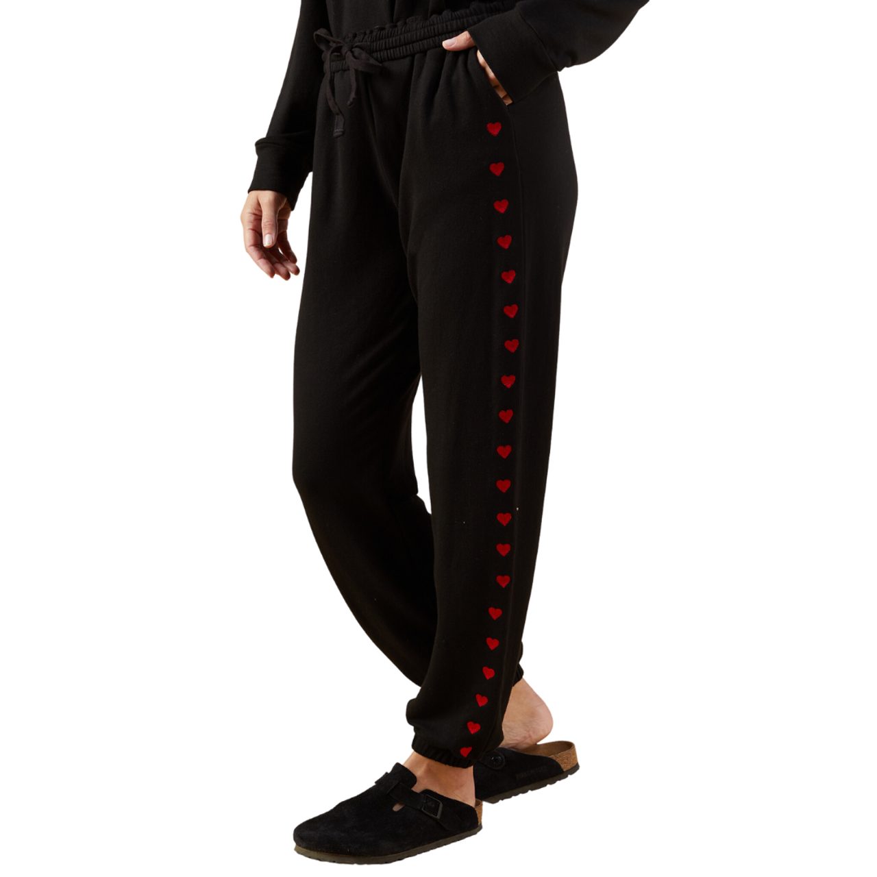 Monrow Supersoft Fleece Embroidered Heart Oversized Sweats in Vintage Black