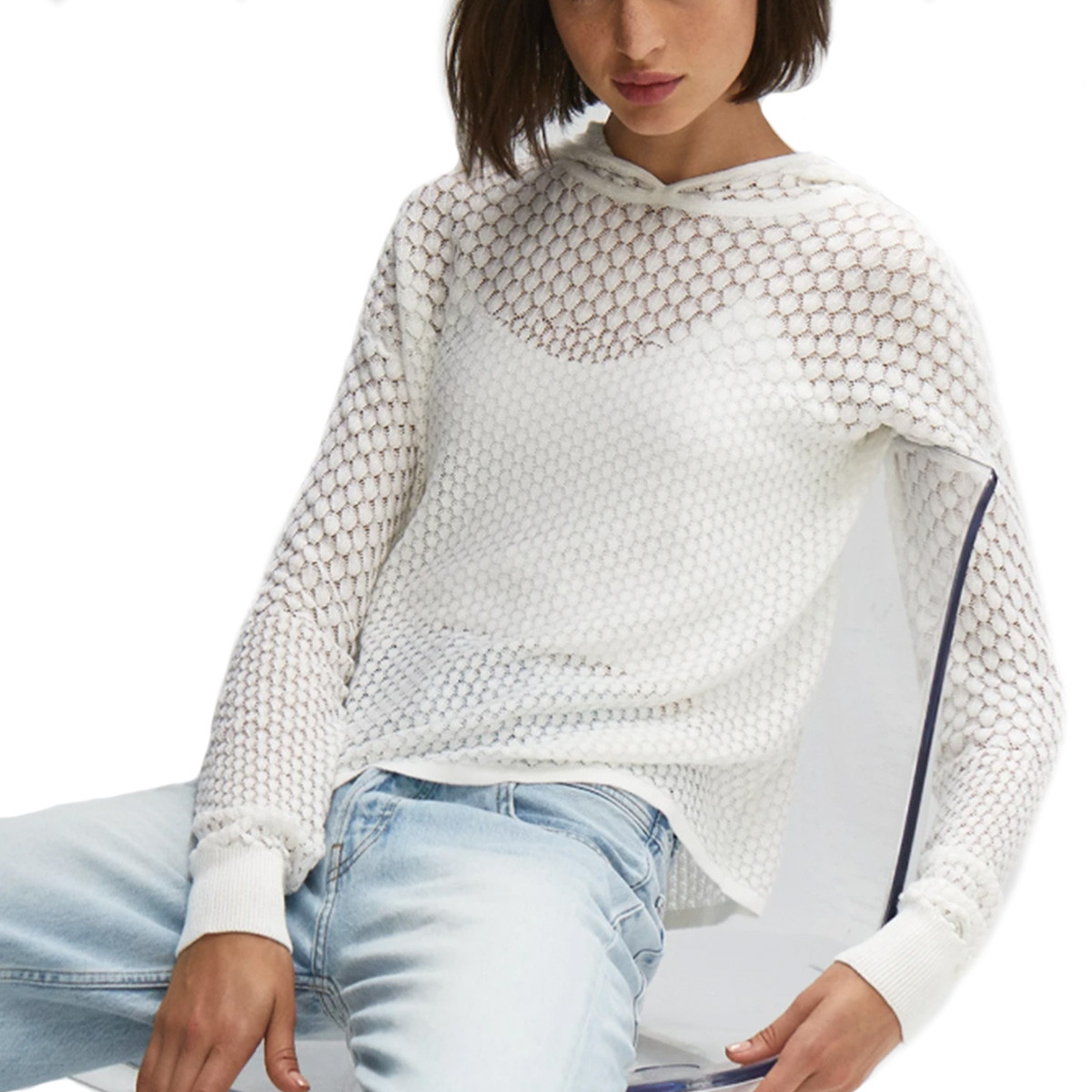 lightweight hooded sweater