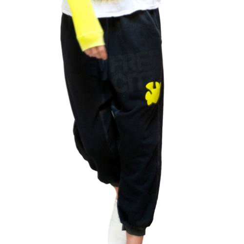 Freecitylarge Sunfades Pocket Sweatpant in Superblack