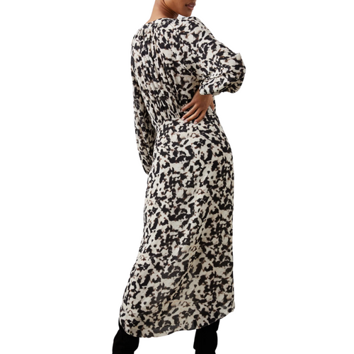 Tyra Dress in Blurred Cheetah 