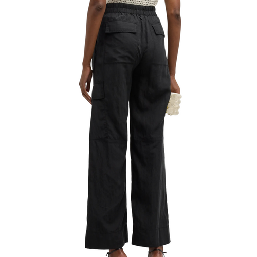 Mid-Rise Fluid Cargo Trouser in Black