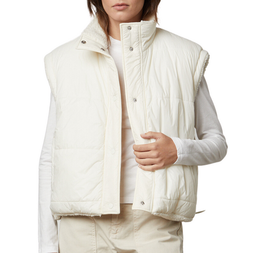 Alicia Reversible Puffer Sherpa Vest in Ecru