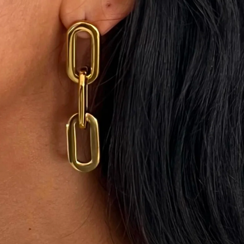 Gage Oversized Link Earring in Gold