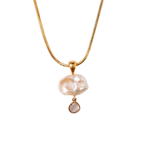 Hilo Pearl and Diamond Necklace in Gold
