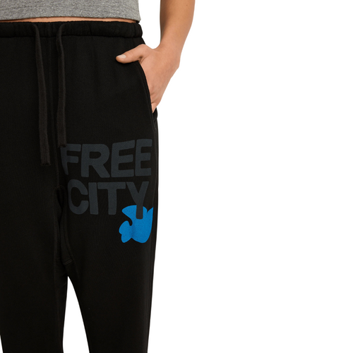 Superfluff Pocket Lux Sweatpant in SuperBlack