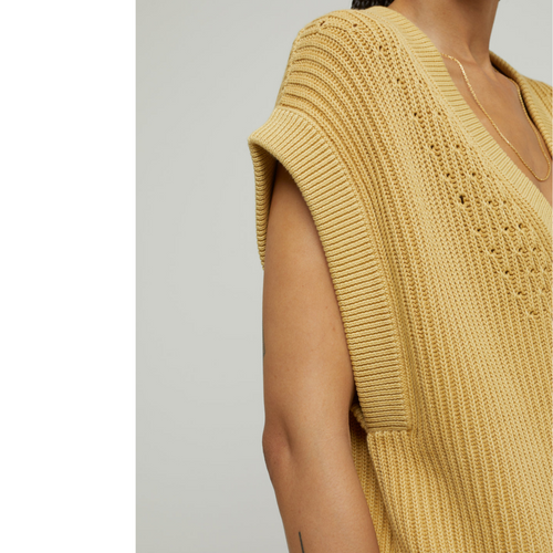 Sleeveless Organic Cotton Sweater in Grain/Mustard