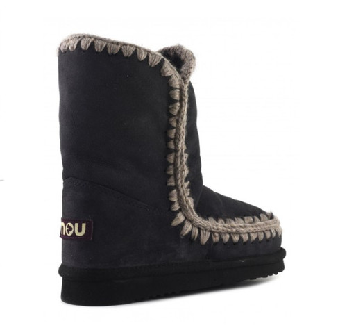 Eskimo 24 Boot in Off Black