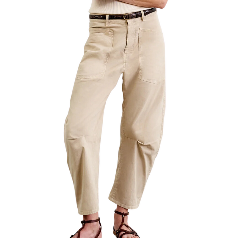 Shon Pant in Sandstone 