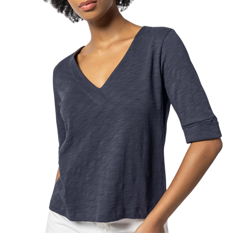 Cuffed Elbow Sleeve V-Neck in Navy