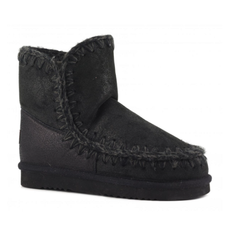 Eskimo 18 Boot in Cracked Black