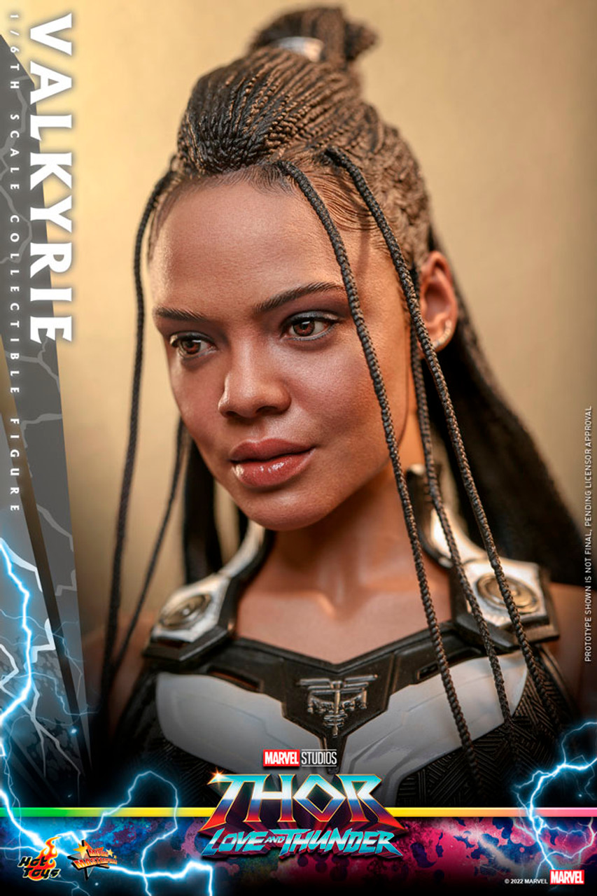 Hot Toys 1/6 Valkyrie Action Figure MMS673 4