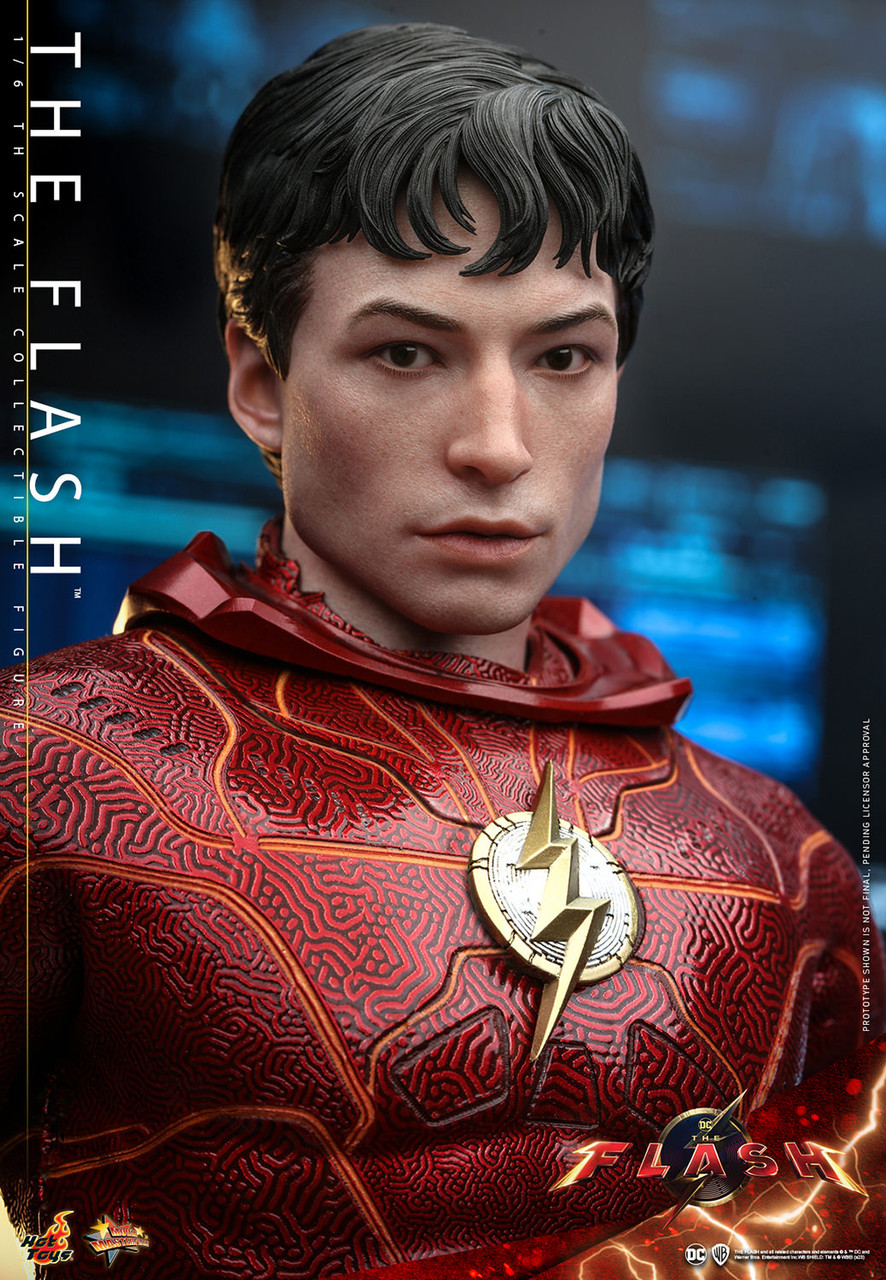 Hot Toys 1/6 The Flash Barry Allen Action Figure MMS713 3