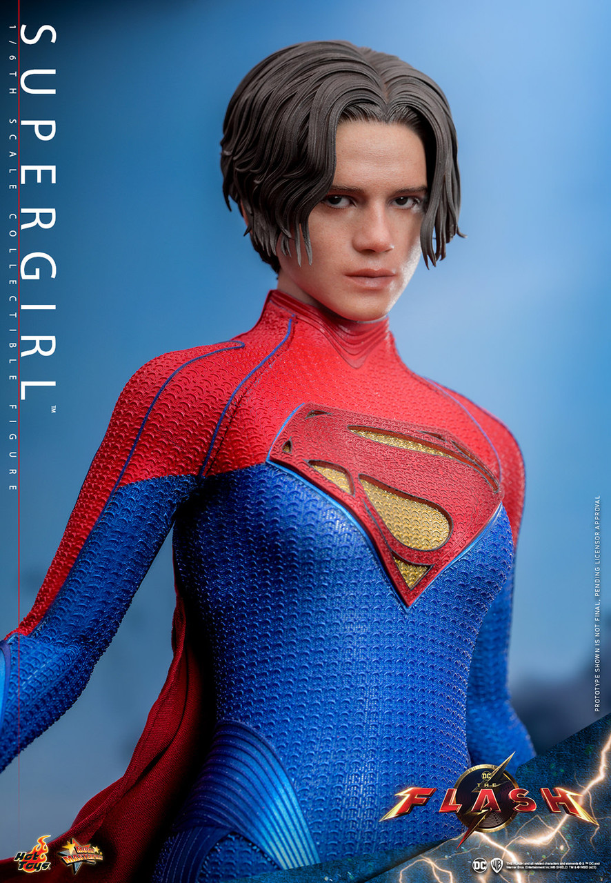 Hot Toys 1/6 Supergirl Action Figure MMS715 The Flash 4
