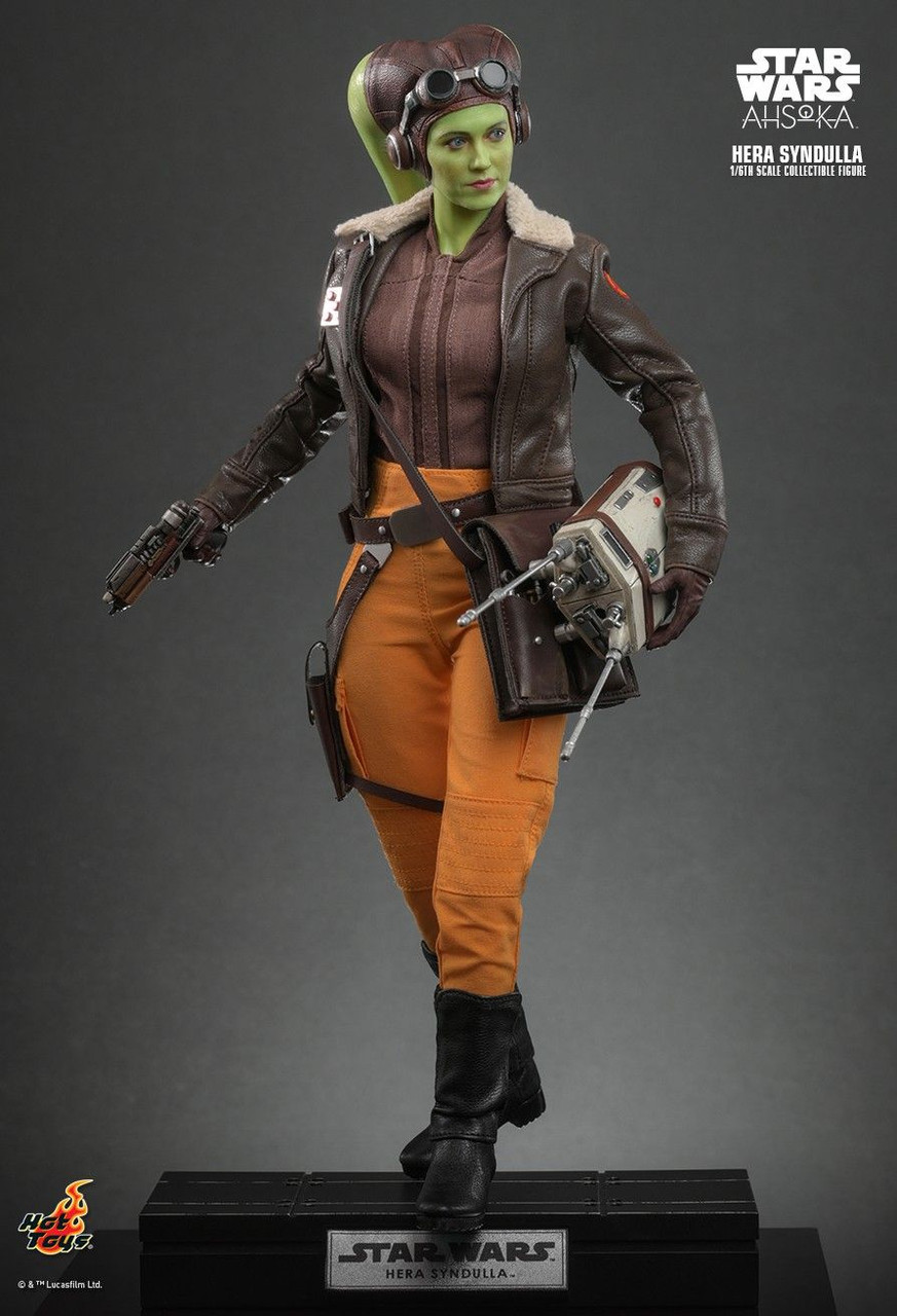 Hot Toys 1/6 Hera Syndulla Figure