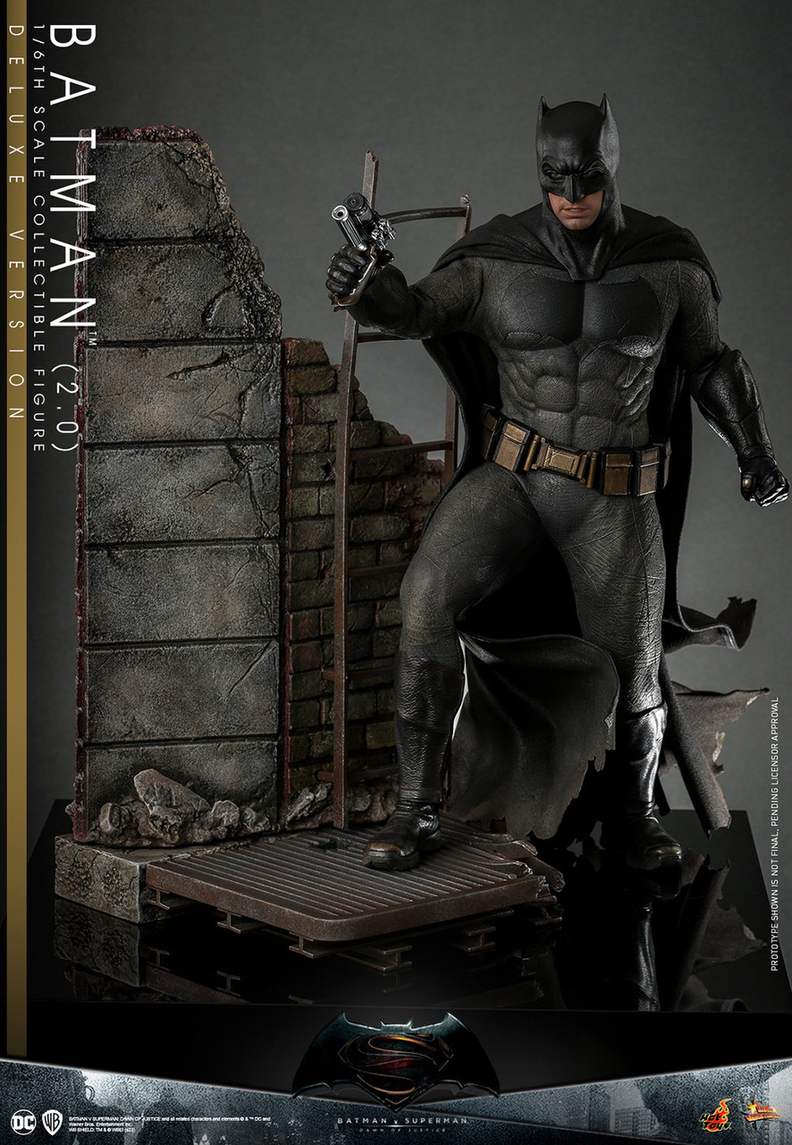 Hot Toys 1/6 Dawn of Justice Batman 2.0 Deluxe