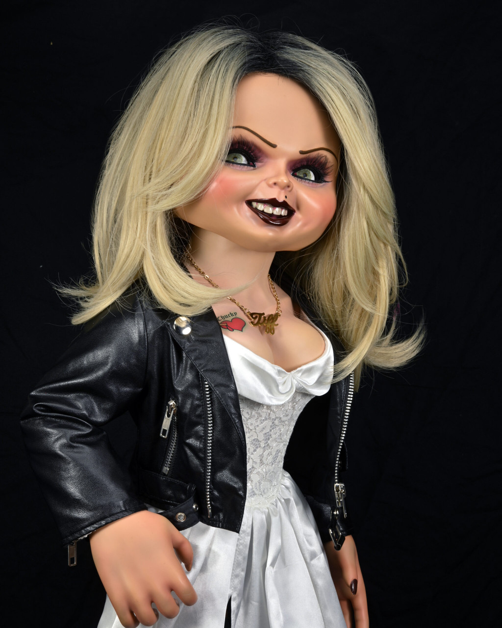NECA #42117 Tiffany 1:1 Scale Life Size Bad Gals Replica Doll Bride of Chucky Figure 5