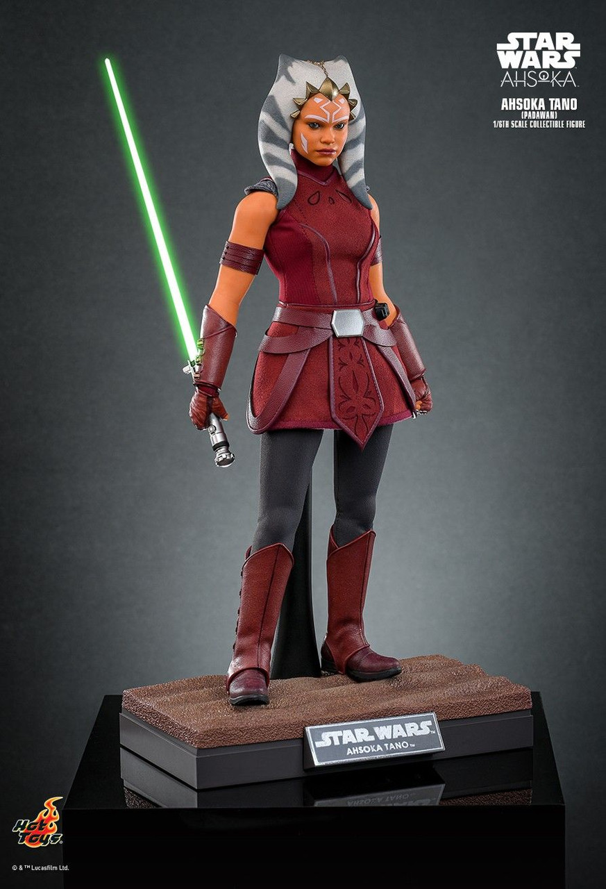 Hot Toys 1/6 Ahsoka Tano Padawan