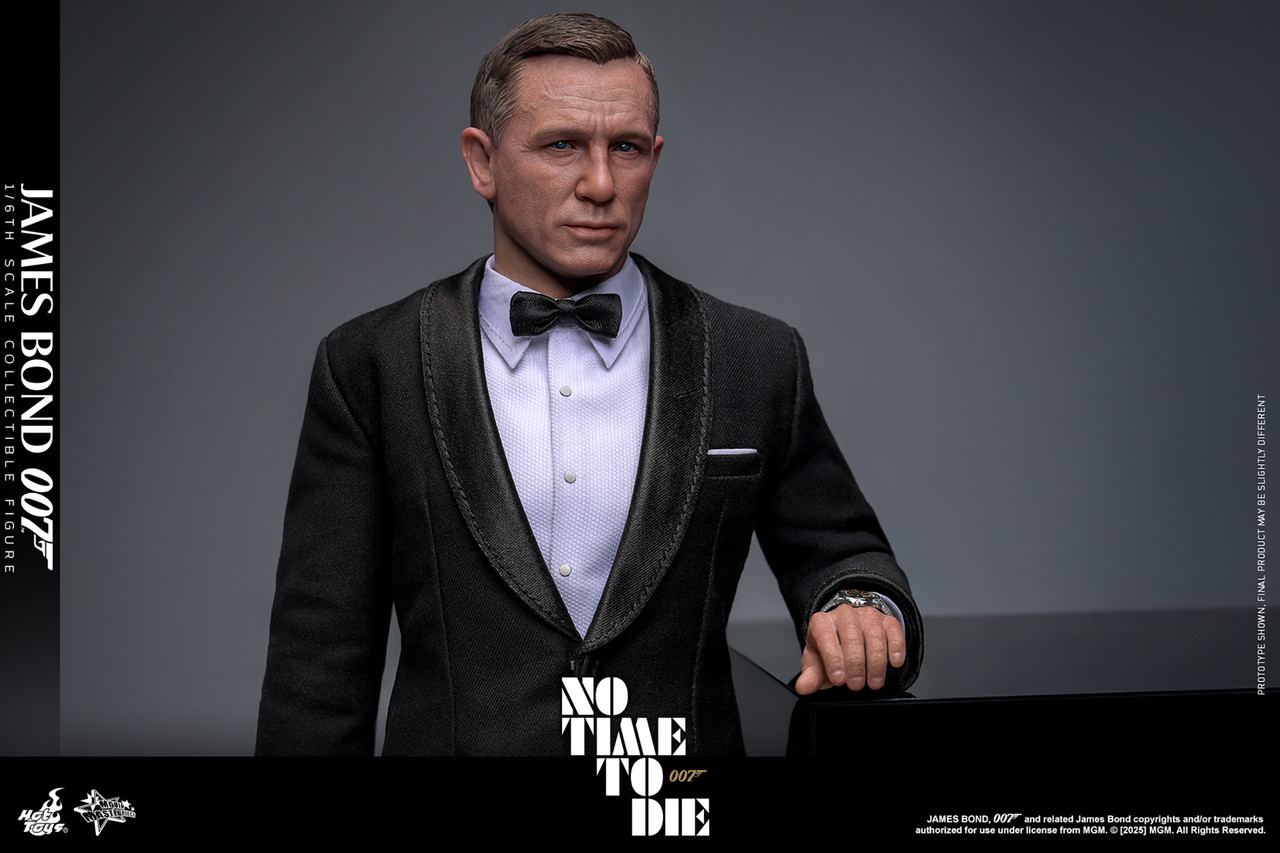 Hot Toys 1/6 James Bond No Time To Die