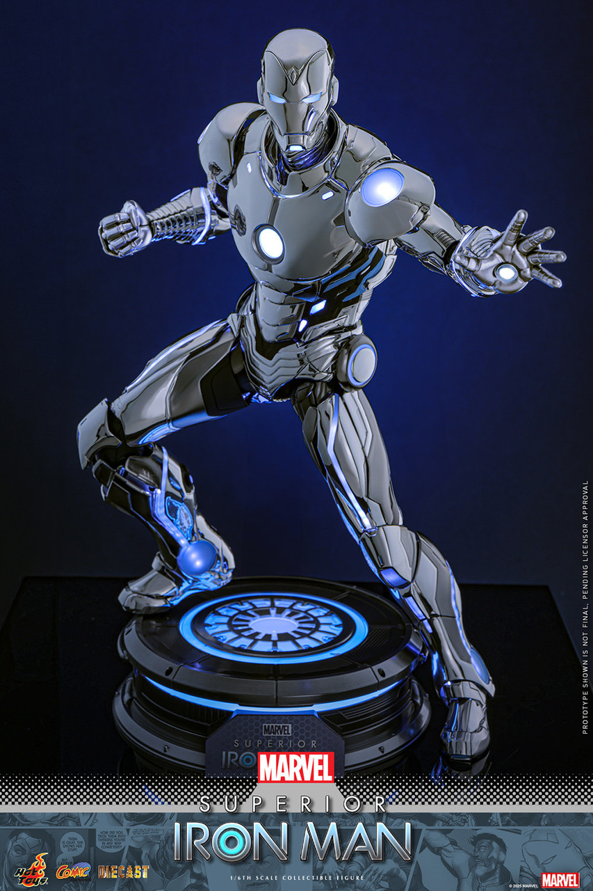 Hot Toys 1/6 Superior Iron Man Figure