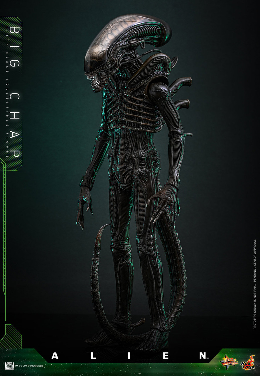Hot Toys 1/6 MMS826 Big Chap Alien Action Figure 2