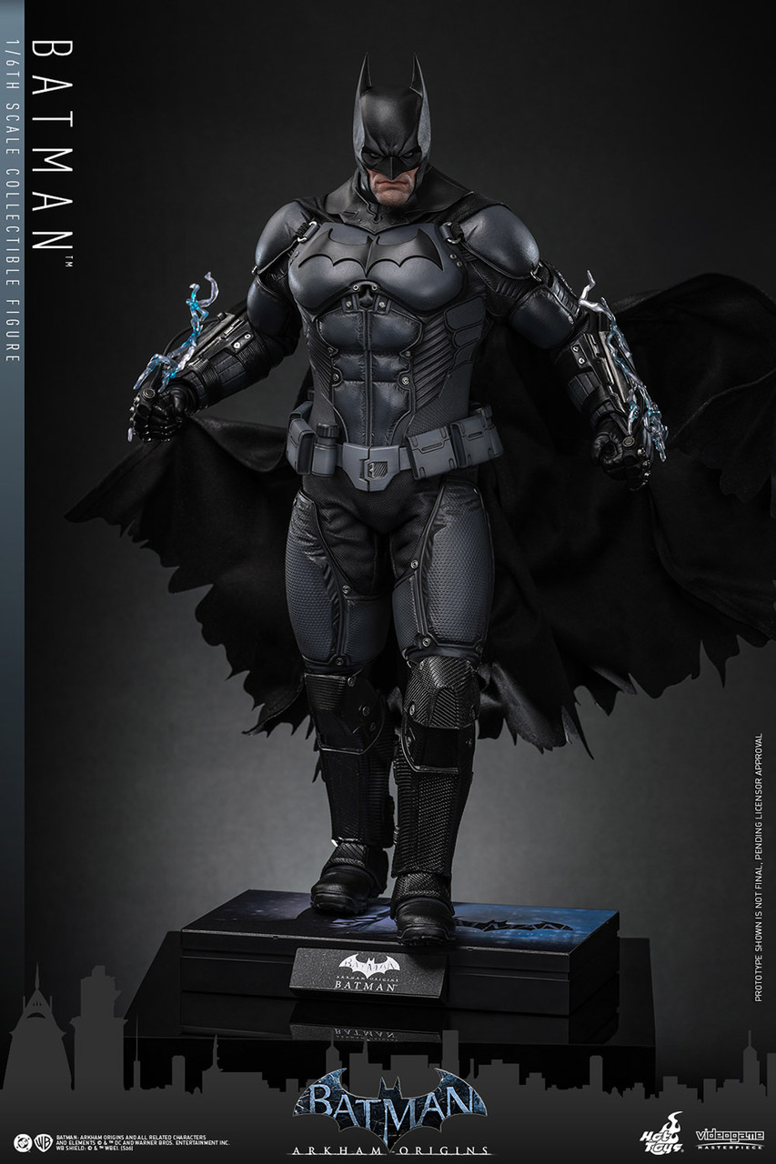 Hot Toys 1/6 Batman: Arkham Origins Figure