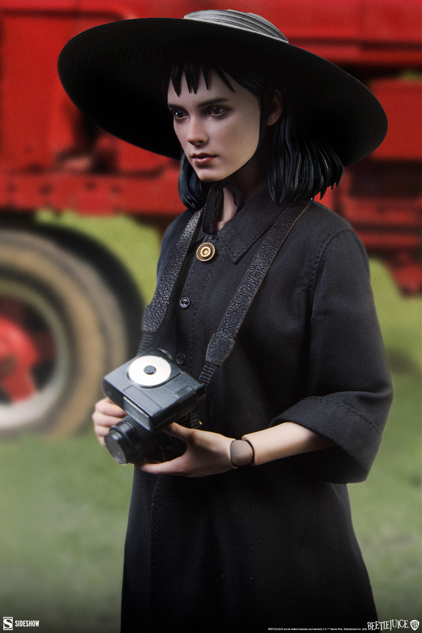 Sideshow Collectibles 1/6  Lydia Deetz Action Figure 100498 4