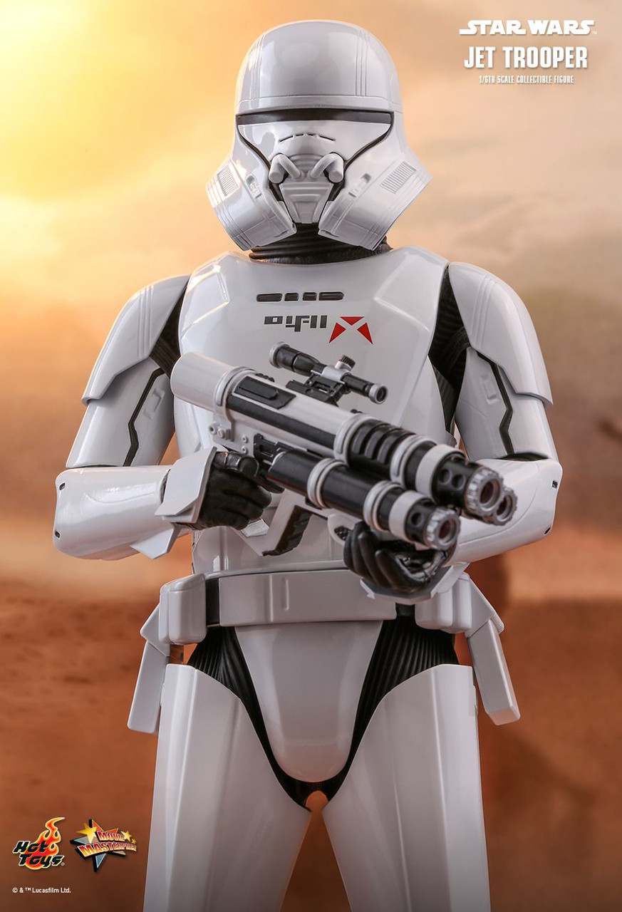 Hot Toys 1/6 MMS561 Jet Trooper Action Figure 2