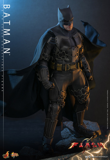 Hot Toys 1/6 Batman The Flash Action Figure MMS703 1