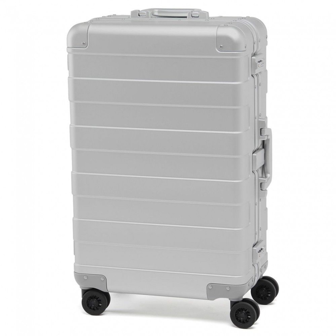 aluminum carry on bag