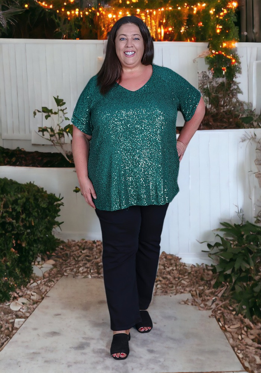 Harmonious Elegance: Plus Size Emerald Green Sequin Top Sizes 18 to 32