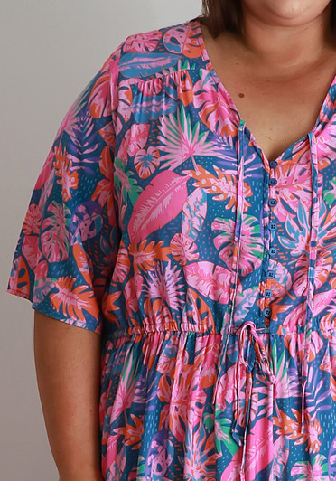 Plus Size Tropical Leaves Maxi Dress