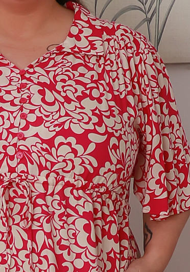 Plus Size Pink Contemporary Floral Tie Waist Dress