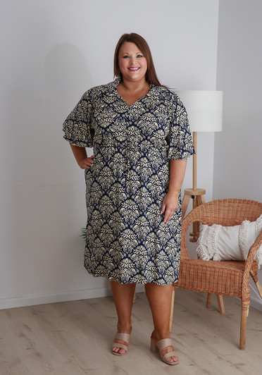 Plus Size Navy Floral Pattern Tie Waist short sleeve Dress