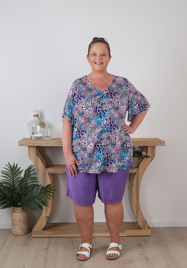 Plus Size Everyday Shorts In Purple